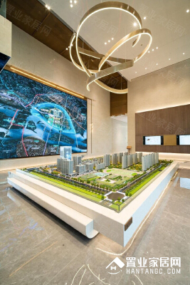 中国铁建